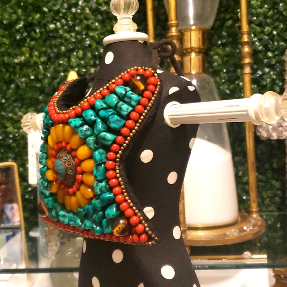 Tibetan beaded necklace - Picture 4 of 5